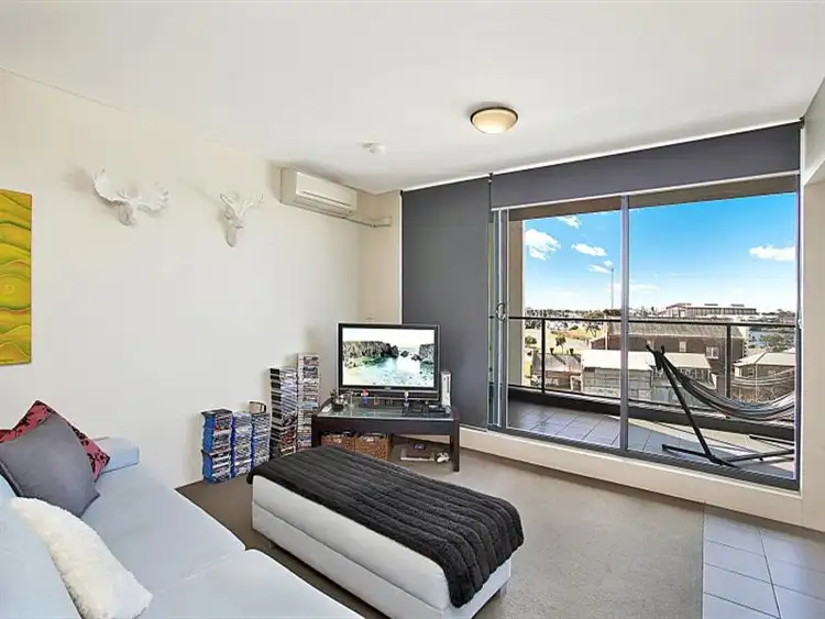 Second view of Homely unit listing, 4401/25 Beresford St, Newcastle NSW