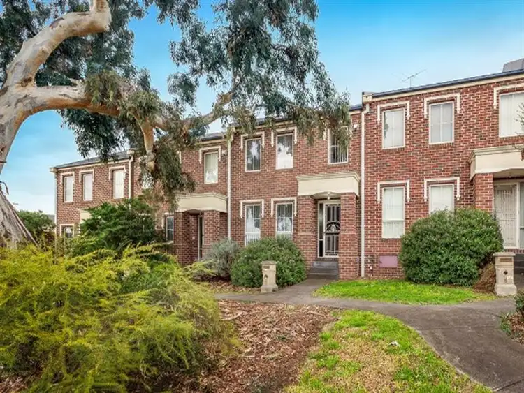 Main view of Homely townhouse listing, 6/31 Loxton Tce, Epping VIC