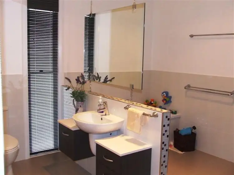 Third view of Homely unit listing, 2/ 21 George St, Goondiwindi QLD