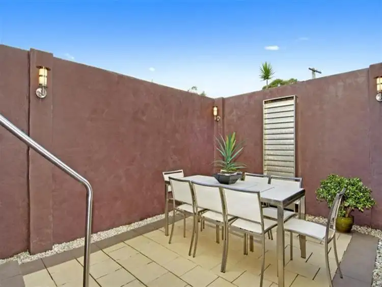 Fifth view of Homely townhouse listing, 1/27 Grace Campbell Cres, Hillsdale NSW