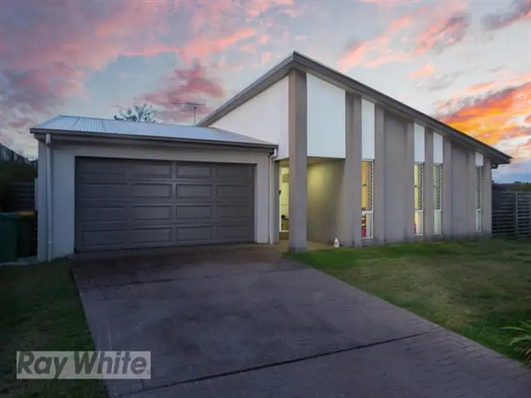 30 Aqua Crst, Redland Bay QLD