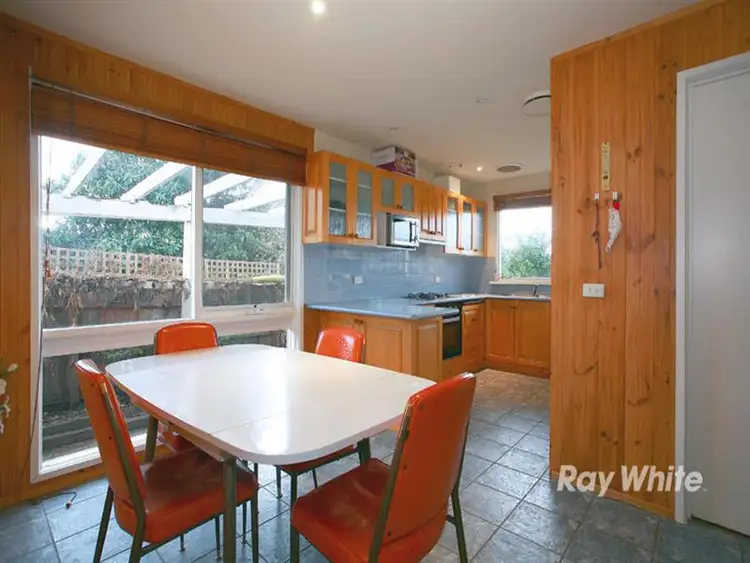 Fifth view of Homely house listing, 1 Montclair Cl, Springvale South VIC