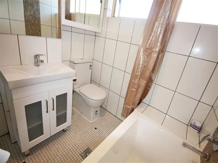 Fourth view of Homely townhouse listing, 6/34 Saywell Rd, Macquarie Fields NSW