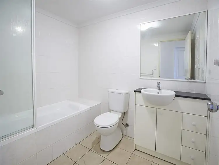 Fourth view of Homely unit listing, 72/26-30 Hassall St, Parramatta NSW