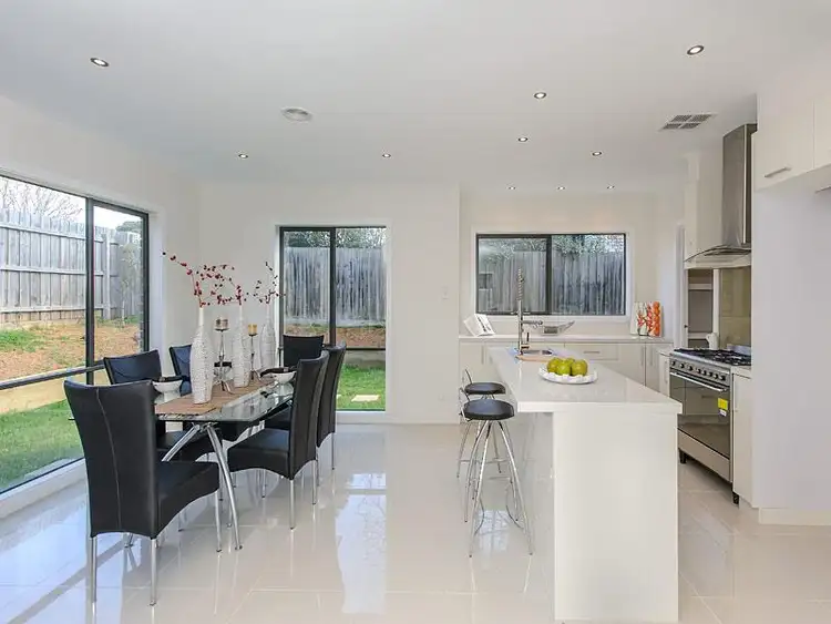 Fifth view of Homely house listing, 2/17 Thames St, Box Hill VIC