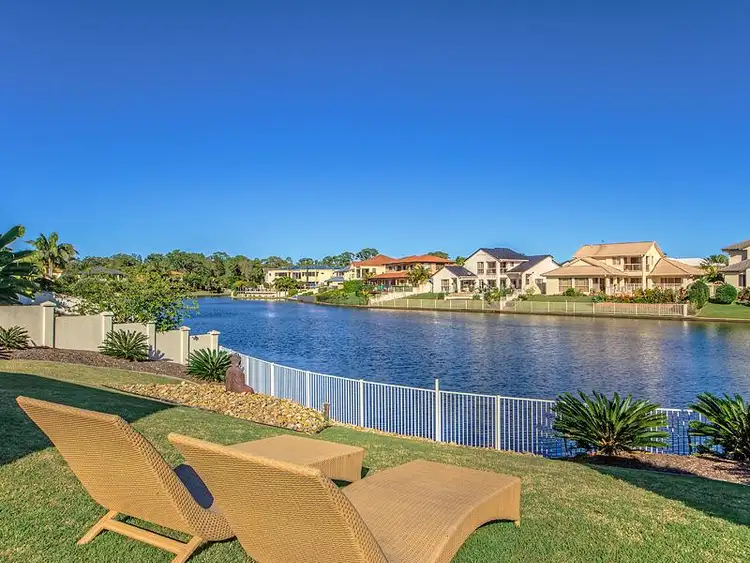 10 'Surfers Waters' 40 Cotlew Street E, Southport QLD