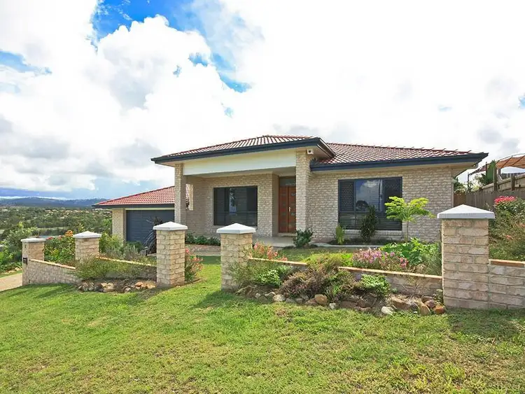 8 John Francis Dr, Carrara QLD