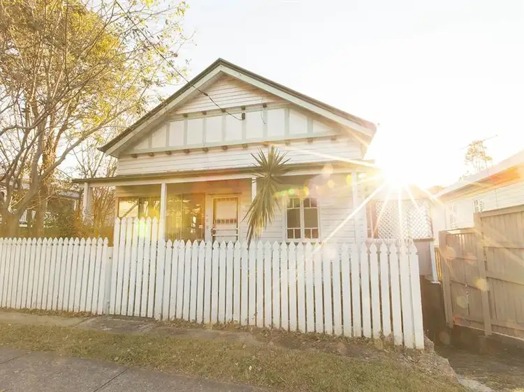 10 Dawson St, Wooloowin QLD