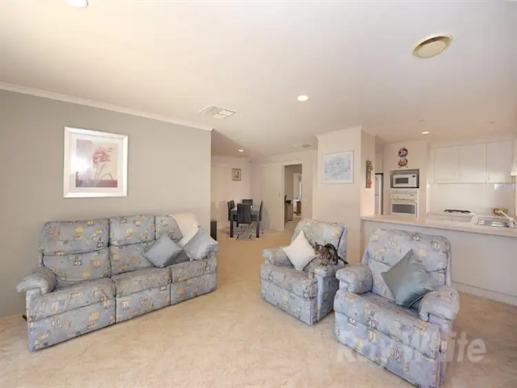 Fifth view of Homely house listing, 17 Landsborough Ave, Rowville VIC