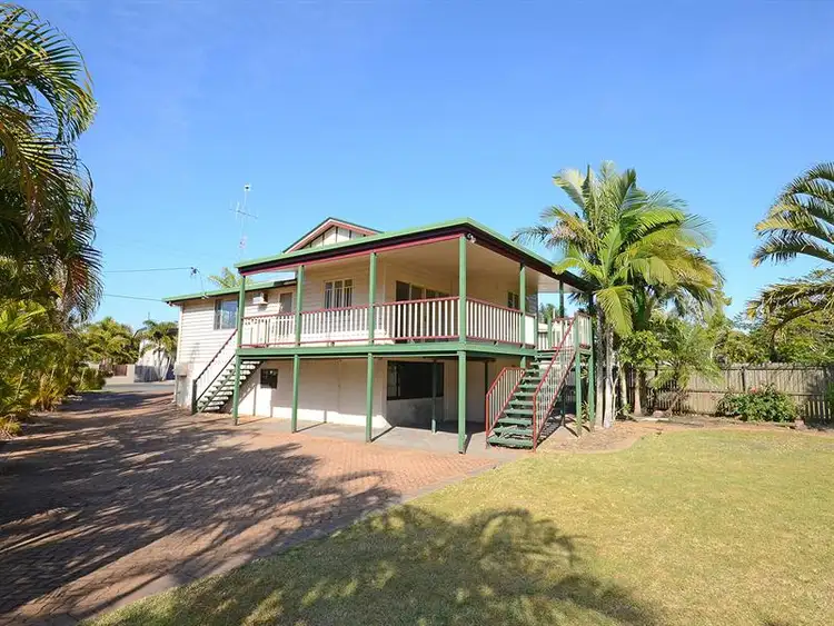120 Cypress St, Torquay QLD
