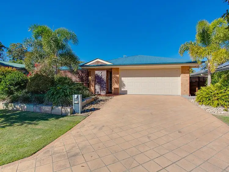 37 Macadamia St, Wynnum West QLD