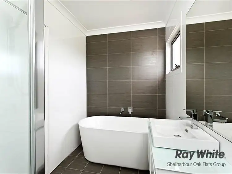 Fourth view of Homely house listing, 7 Kooralbyn Pl, Shell Cove NSW