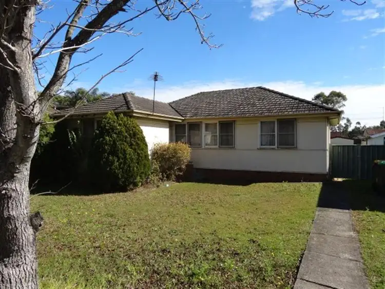 23 Kenilworth Cres, Miller NSW