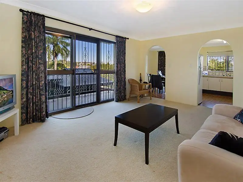 Main view of Homely unit listing, 2/22 Isedale St, Wooloowin QLD