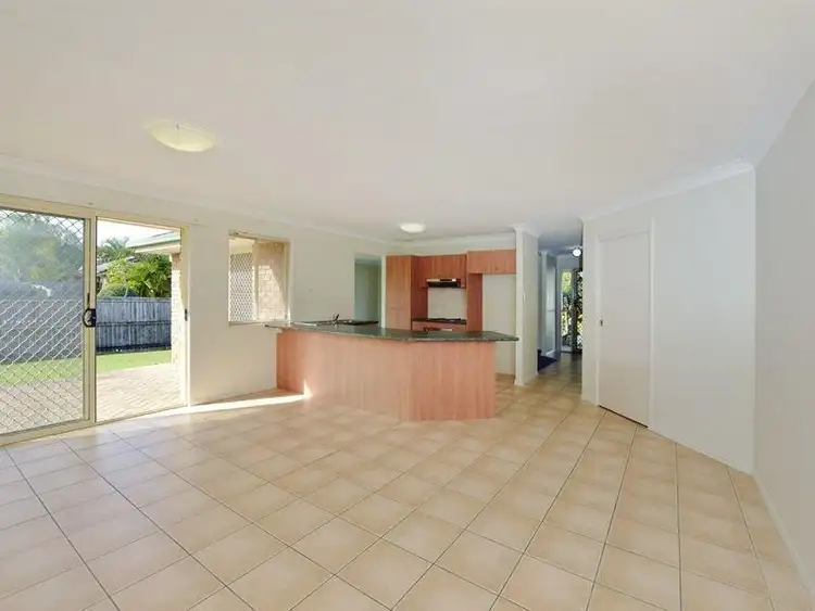 Third view of Homely house listing, 6 Ursula Pl, Wynnum West QLD