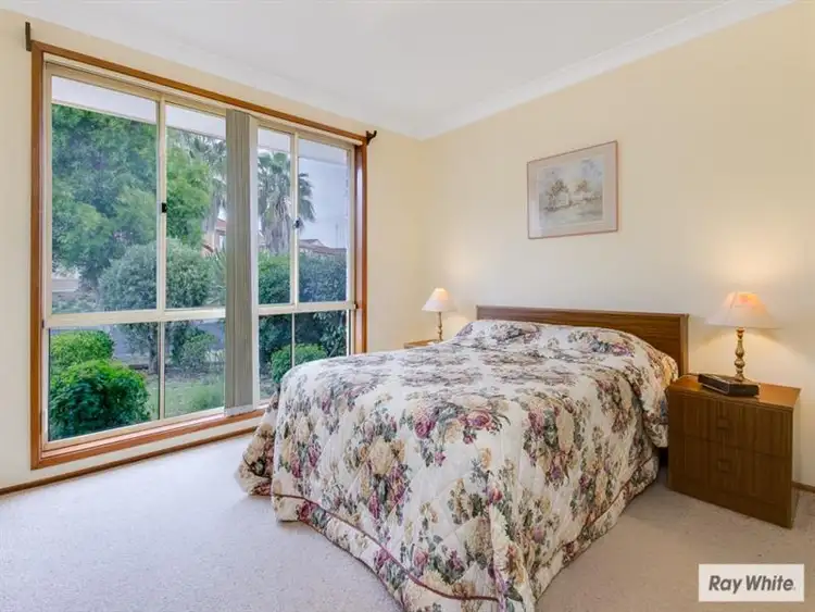 Fourth view of Homely house listing, 19 Hallam Cl, Kanahooka NSW