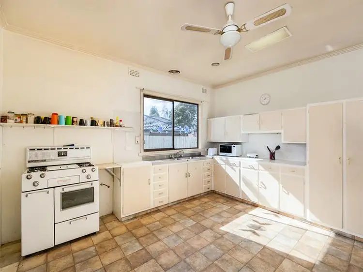 Fourth view of Homely house listing, 5 Stewart St, Thomastown VIC