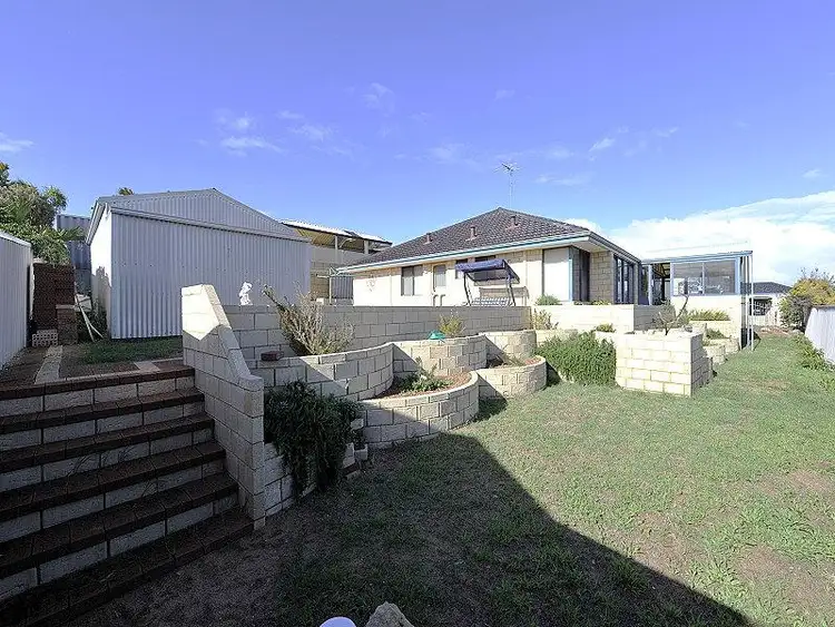 Fourth view of Homely house listing, 11 PLOVER Rse, Halls Head WA