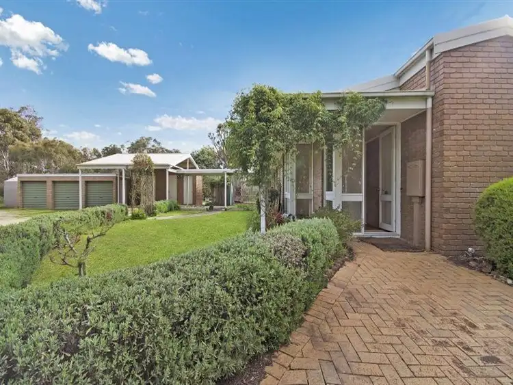 85 Fairway Cres, Teesdale VIC