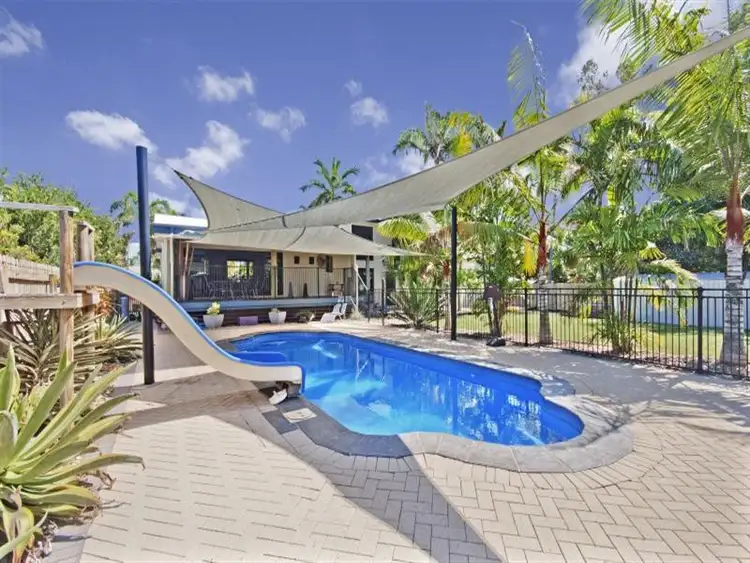 7 Melia Ct, Bushland Beach QLD