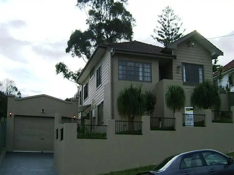 Second view of Homely house listing, 34 Hillcrest St, Wollongong NSW