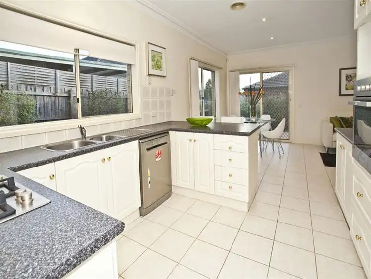 Fifth view of Homely unit listing, 2/16 Wilson Rd, Glen Waverley VIC