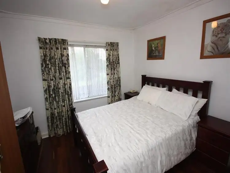 Fifth view of Homely house listing, 17 Lilac Pl, Dianella WA