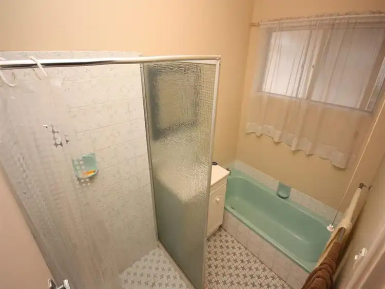 Sixth view of Homely house listing, 17 Lilac Pl, Dianella WA