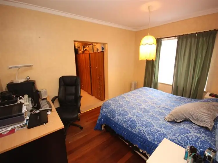 Seventh view of Homely house listing, 17 Lilac Pl, Dianella WA
