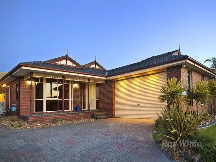 345 Dandelion Dr, Rowville VIC