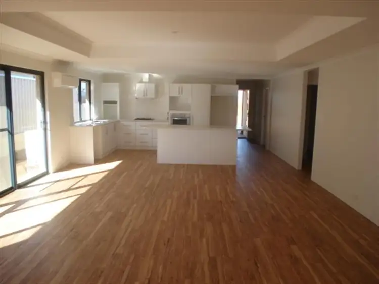 Fifth view of Homely house listing, 9B Gliddon Ave, Kalbarri WA