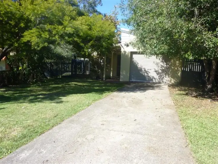Second view of Homely house listing, 7 Palm Ct, Pialba QLD