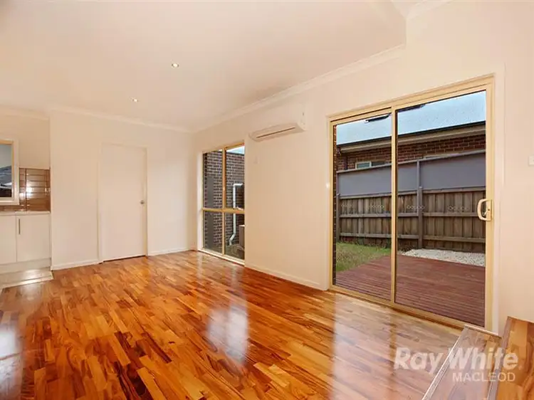 Fourth view of Homely townhouse listing, 1/9 Argyle St, Macleod VIC