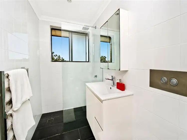 Fifth view of Homely apartment listing, 11/65 Bream St, Coogee NSW