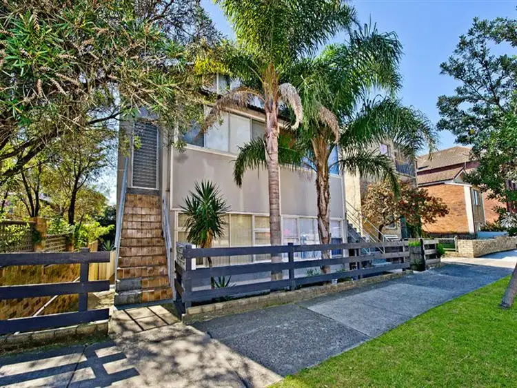 Third view of Homely apartment listing, 4/68-70 Curlewis St, Bondi Beach NSW