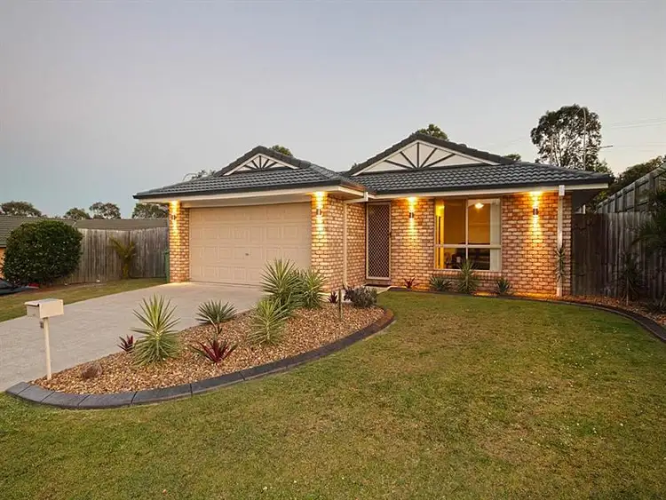 33 Cumberland Cres, Heritage Park QLD