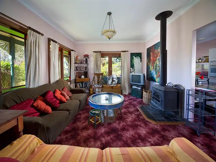 Second view of Homely house listing, 2 Abbott St, Blackheath NSW