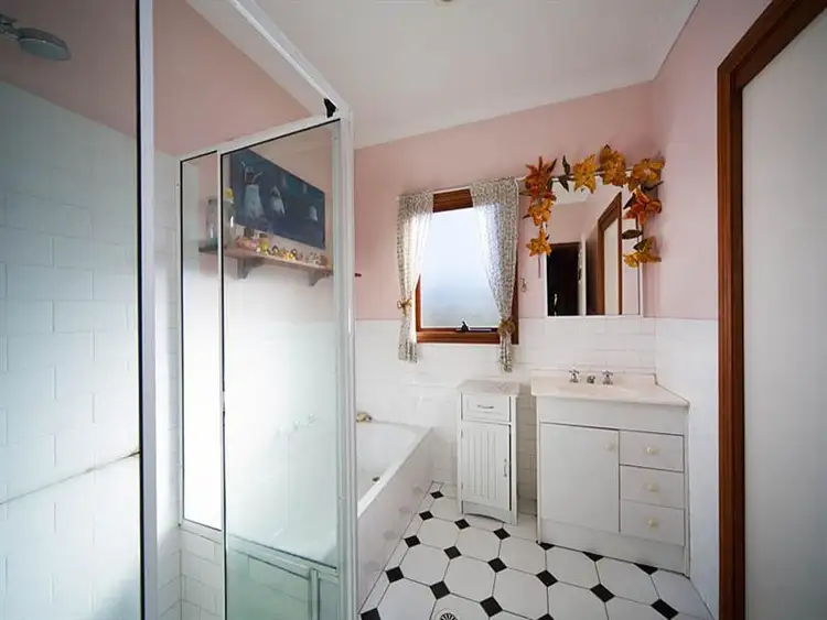Third view of Homely house listing, 2 Abbott St, Blackheath NSW