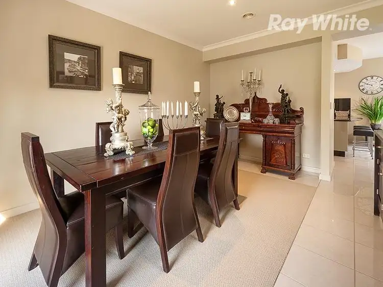 Second view of Homely townhouse listing, 1/523 Cossor St, Albury NSW