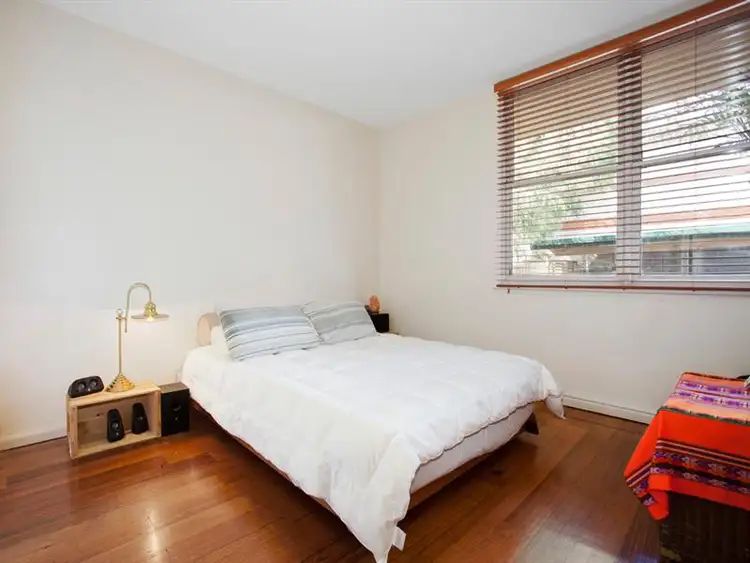 Third view of Homely unit listing, 9/72-74 Carlisle St, St Kilda VIC