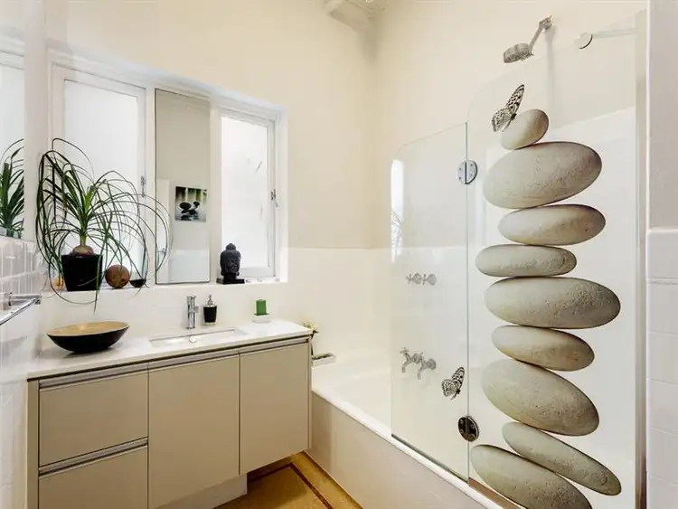 Fourth view of Homely apartment listing, 3/39A Balaclava Rd, St Kilda East VIC