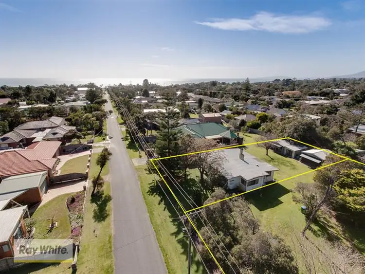 17 Daly Ave, Rye VIC