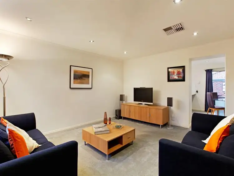 Second view of Homely unit listing, 1/17 Batesford Rd, Chadstone VIC