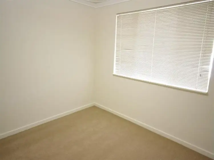 Seventh view of Homely other listing, 27a Harkins St, Westminster WA