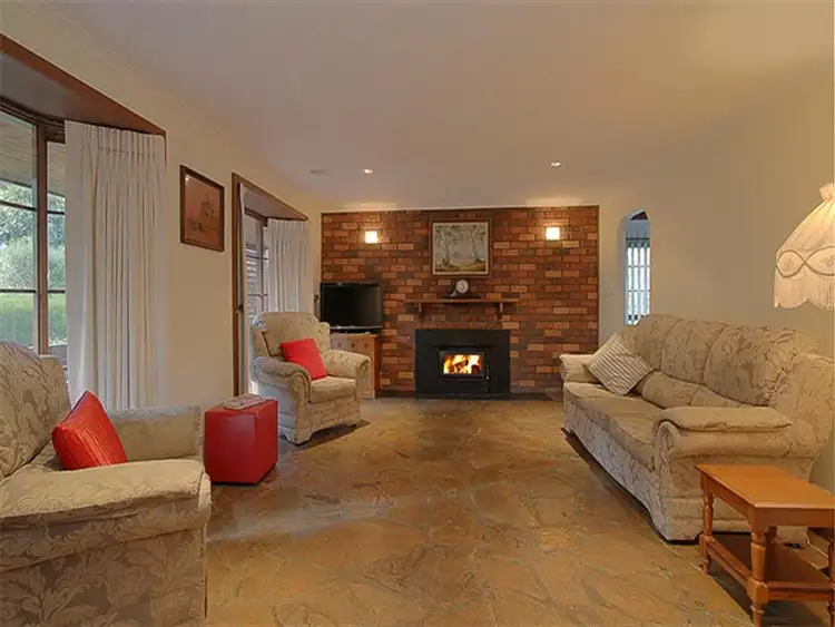 Second view of Homely house listing, 117 Meander Rd, Hurstbridge VIC