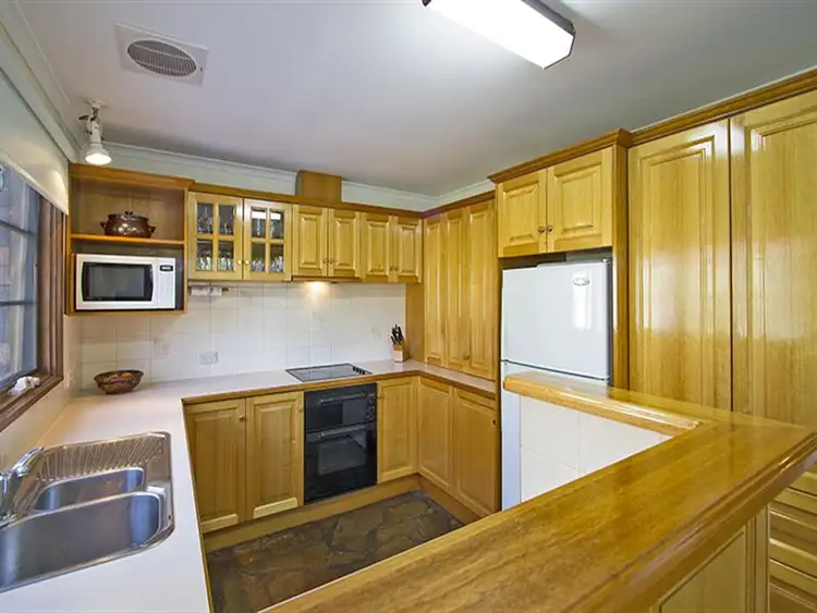 Fifth view of Homely house listing, 117 Meander Rd, Hurstbridge VIC