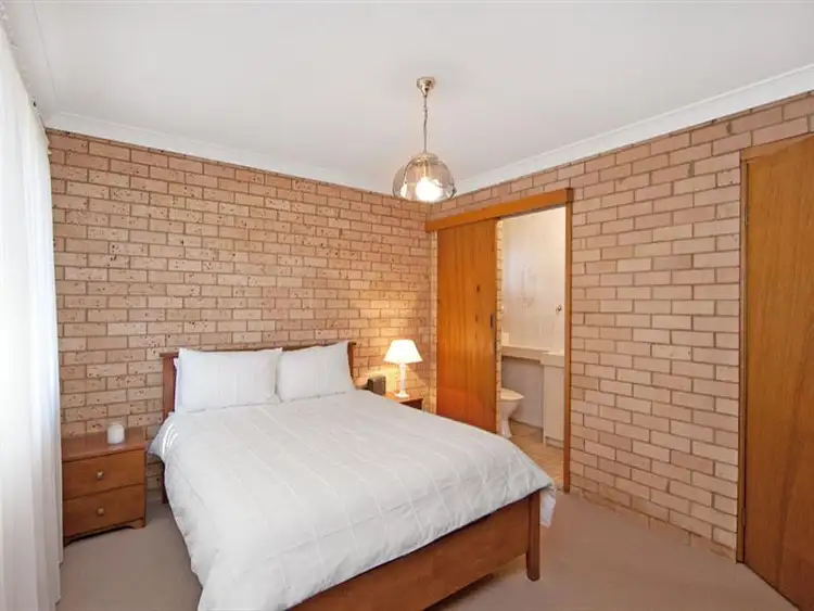 Seventh view of Homely house listing, 10 Caloola Cl, Bateau Bay NSW