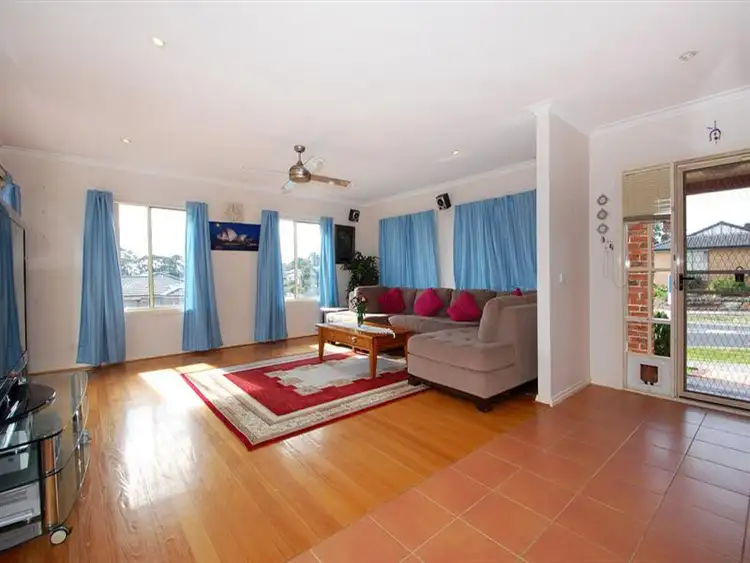 Sixth view of Homely house listing, 22 Hillview Dr, Carrum Downs VIC