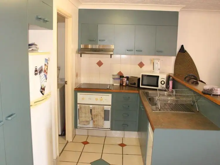 Second view of Homely unit listing, 4/7 Robert St, Labrador QLD