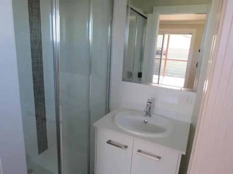 Fifth view of Homely house listing, 8 Clark Dr, Emerald QLD